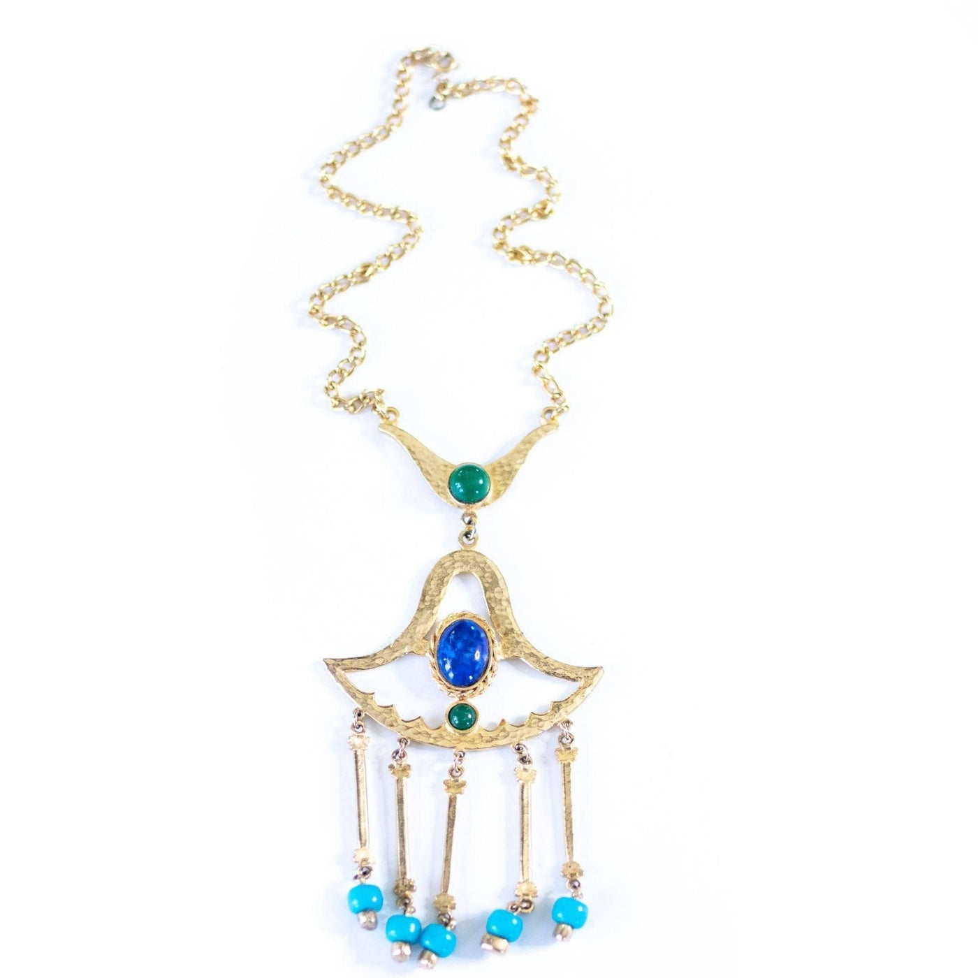 A Hug Around The Neck - Gifts for Necklace Lovers - Vintage Meet Modern  vintage.meet.modern.jewelry