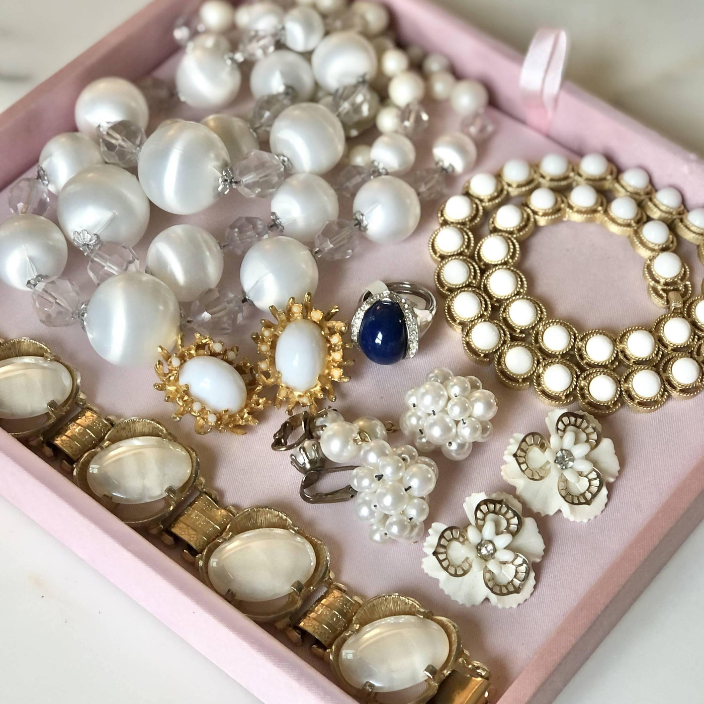 Outfits for the Week - June Collection Preview - Vintage Meet Modern  vintage.meet.modern.jewelry