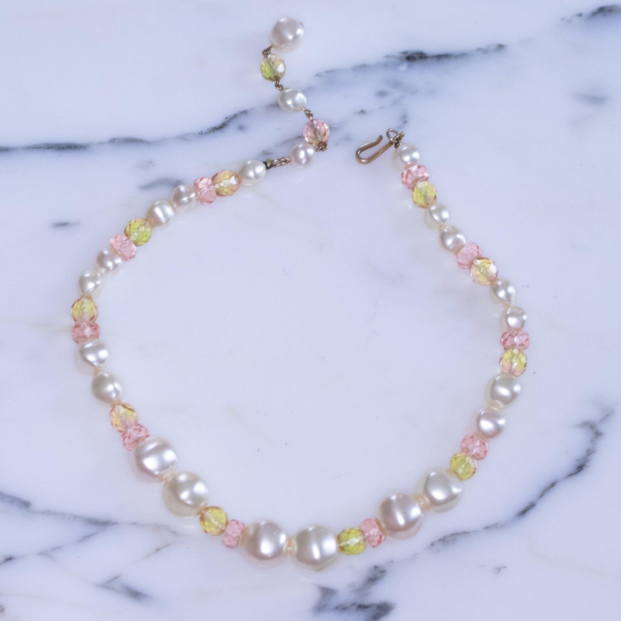 Vintage Faux Pearl and Pink Crystal Bead Necklace by Unsigned Beauty - Vintage Meet Modern Vintage Jewelry - Chicago, Illinois - #oldhollywoodglamour #vintagemeetmodern #designervintage #jewelrybox #antiquejewelry #vintagejewelry