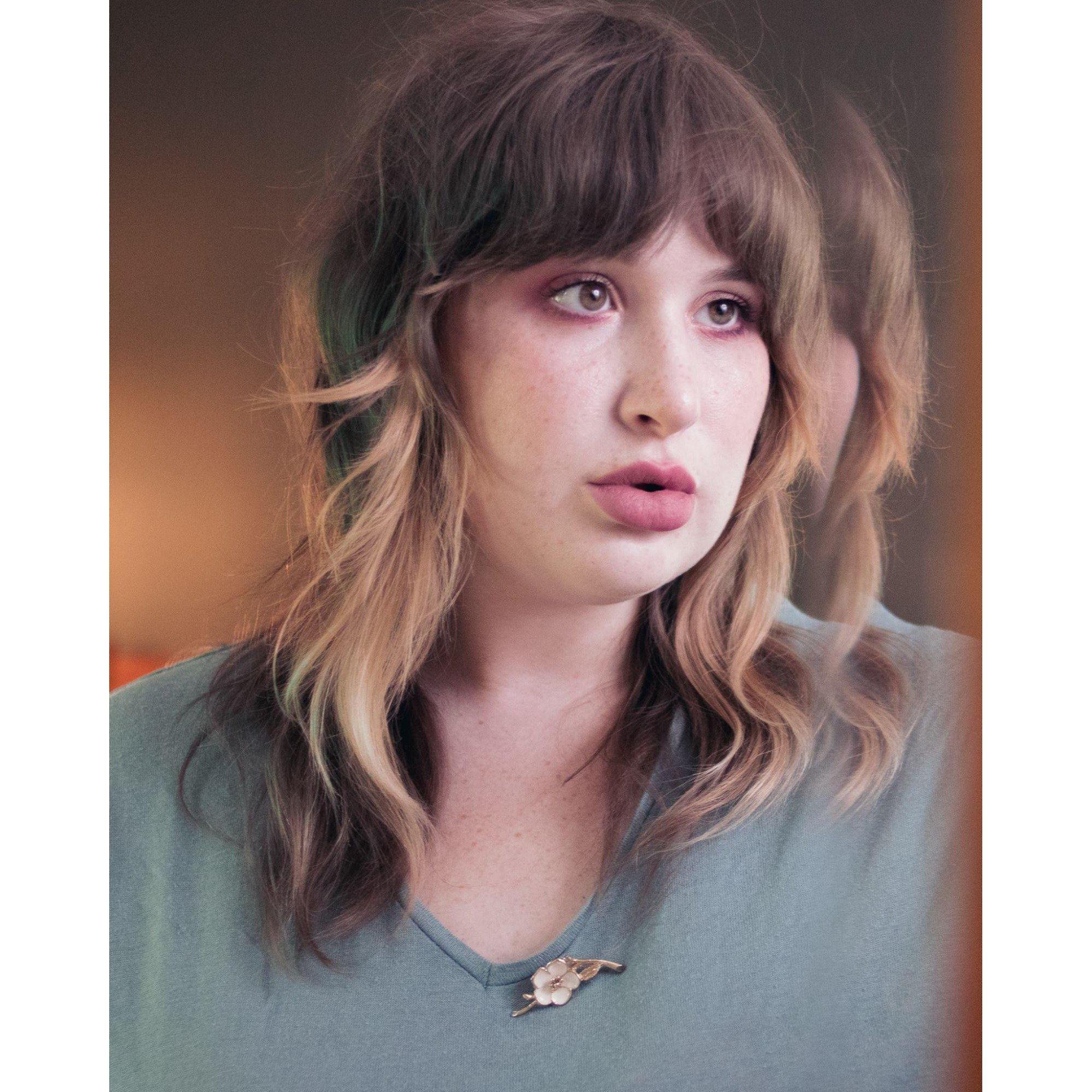 Vintage Dogwood Flower Brooch by Unsigned Beauty - Vintage Meet Modern Vintage Jewelry - Chicago, Illinois - #oldhollywoodglamour #vintagemeetmodern #designervintage #jewelrybox #antiquejewelry #vintagejewelry