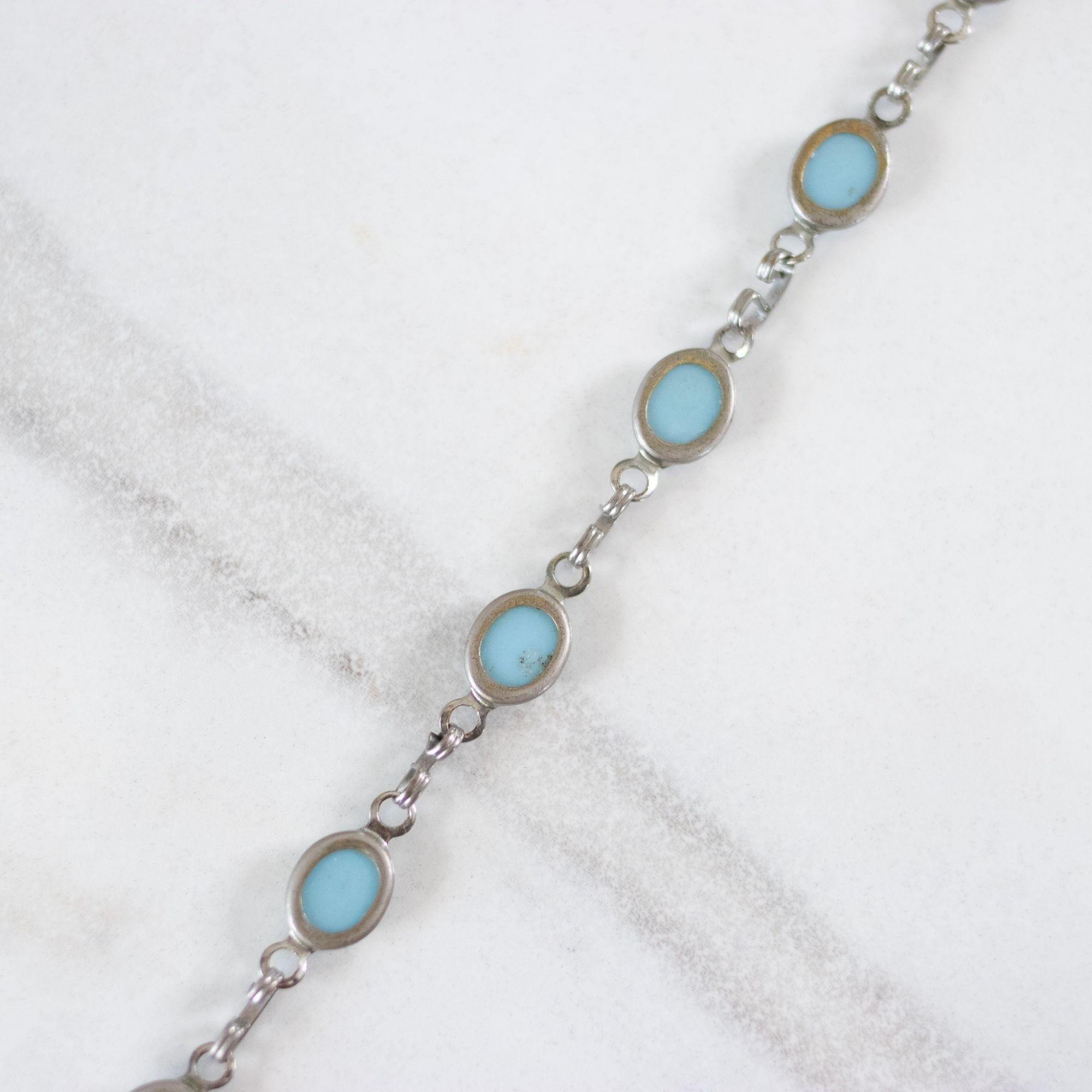 Vintage Petite Wedgewood Cameo Link Bracelet by Unsigned Beauty - Vintage Meet Modern Vintage Jewelry - Chicago, Illinois - #oldhollywoodglamour #vintagemeetmodern #designervintage #jewelrybox #antiquejewelry #vintagejewelry