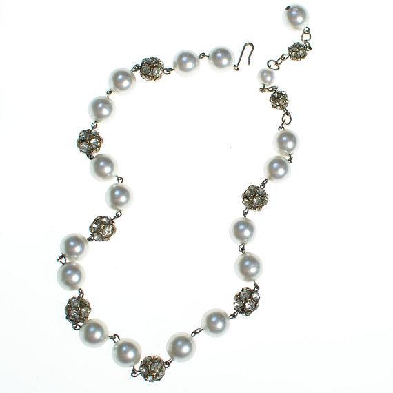 Vintage Faux Pearl and Diamante Rhinestone Bead Necklace, Hook Clasp by 1950s - Vintage Meet Modern Vintage Jewelry - Chicago, Illinois - #oldhollywoodglamour #vintagemeetmodern #designervintage #jewelrybox #antiquejewelry #vintagejewelry