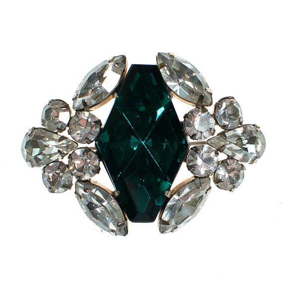 Vintage Emerald Green and Clear Rhinestone Brooch