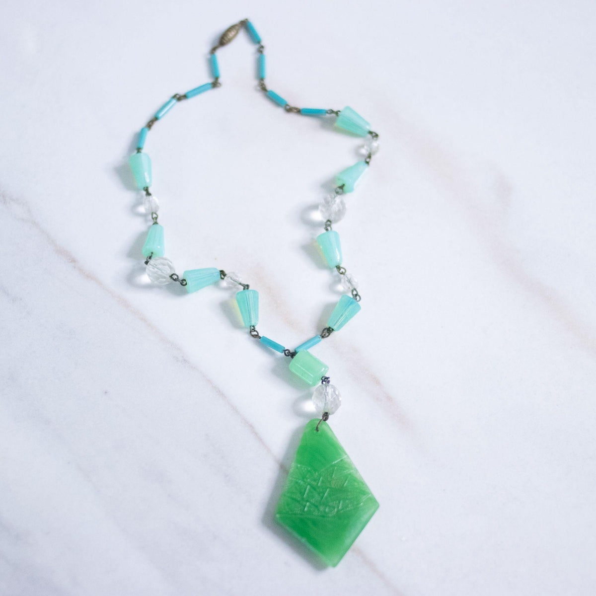 Vintage Art Deco Czech Vaseline Glass and Jade Glass Necklace