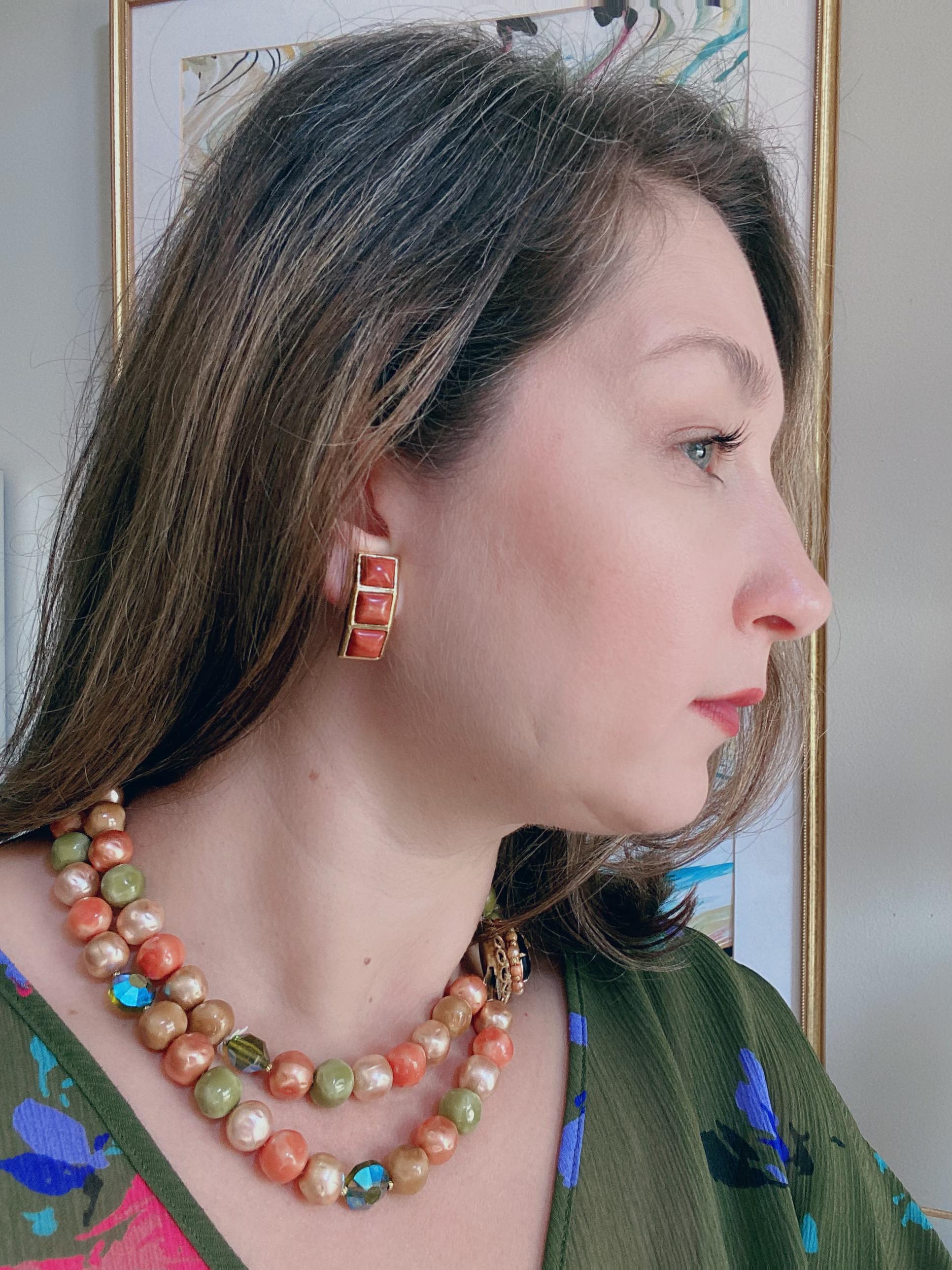 Vintage Orange Agate Geometric Earrings by Unsigned Beauty - Vintage Meet Modern Vintage Jewelry - Chicago, Illinois - #oldhollywoodglamour #vintagemeetmodern #designervintage #jewelrybox #antiquejewelry #vintagejewelry