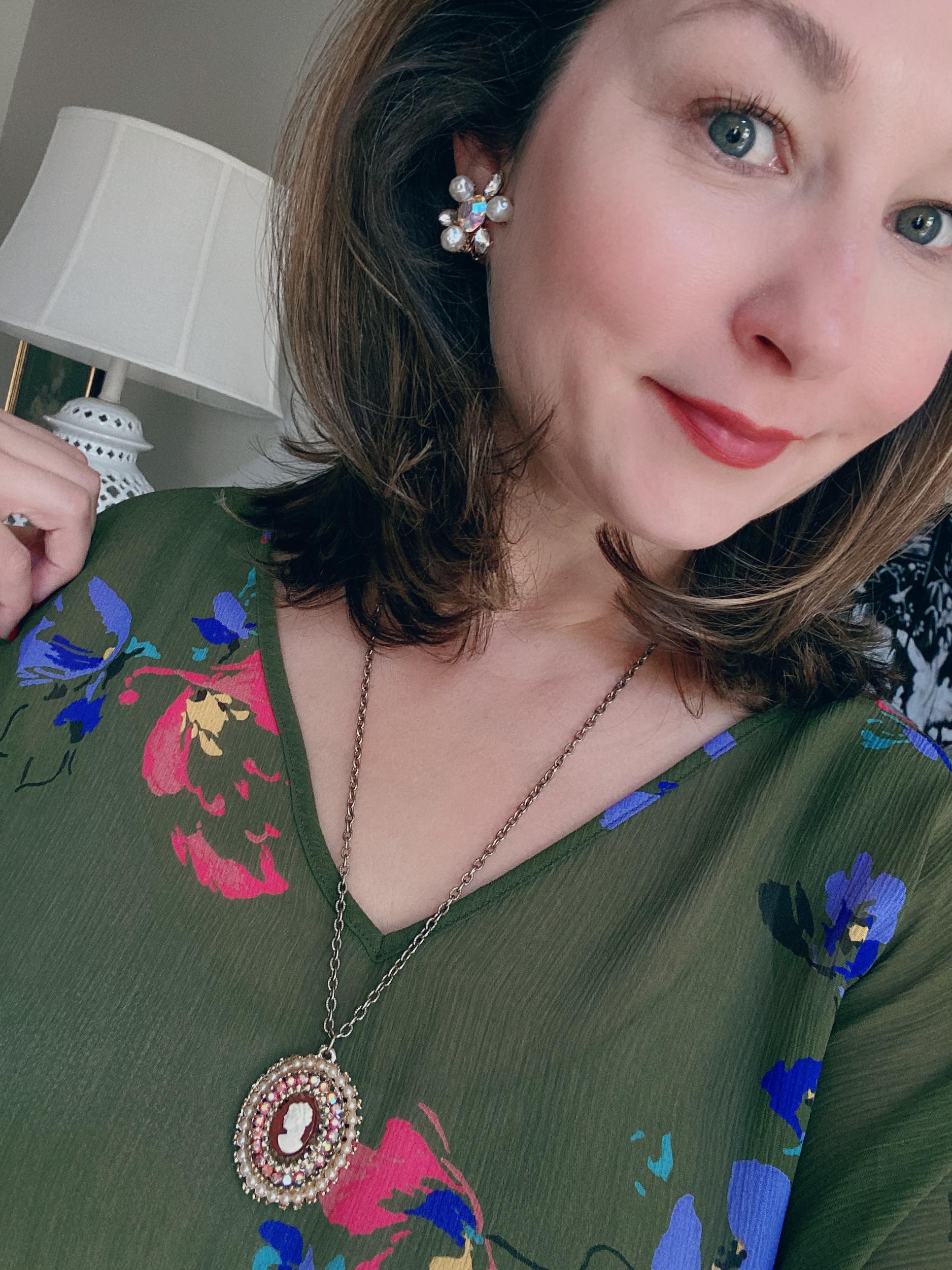 Vintage Cameo and Aurora Borealis Rhinestone Necklace by Unsigned Beauty - Vintage Meet Modern Vintage Jewelry - Chicago, Illinois - #oldhollywoodglamour #vintagemeetmodern #designervintage #jewelrybox #antiquejewelry #vintagejewelry