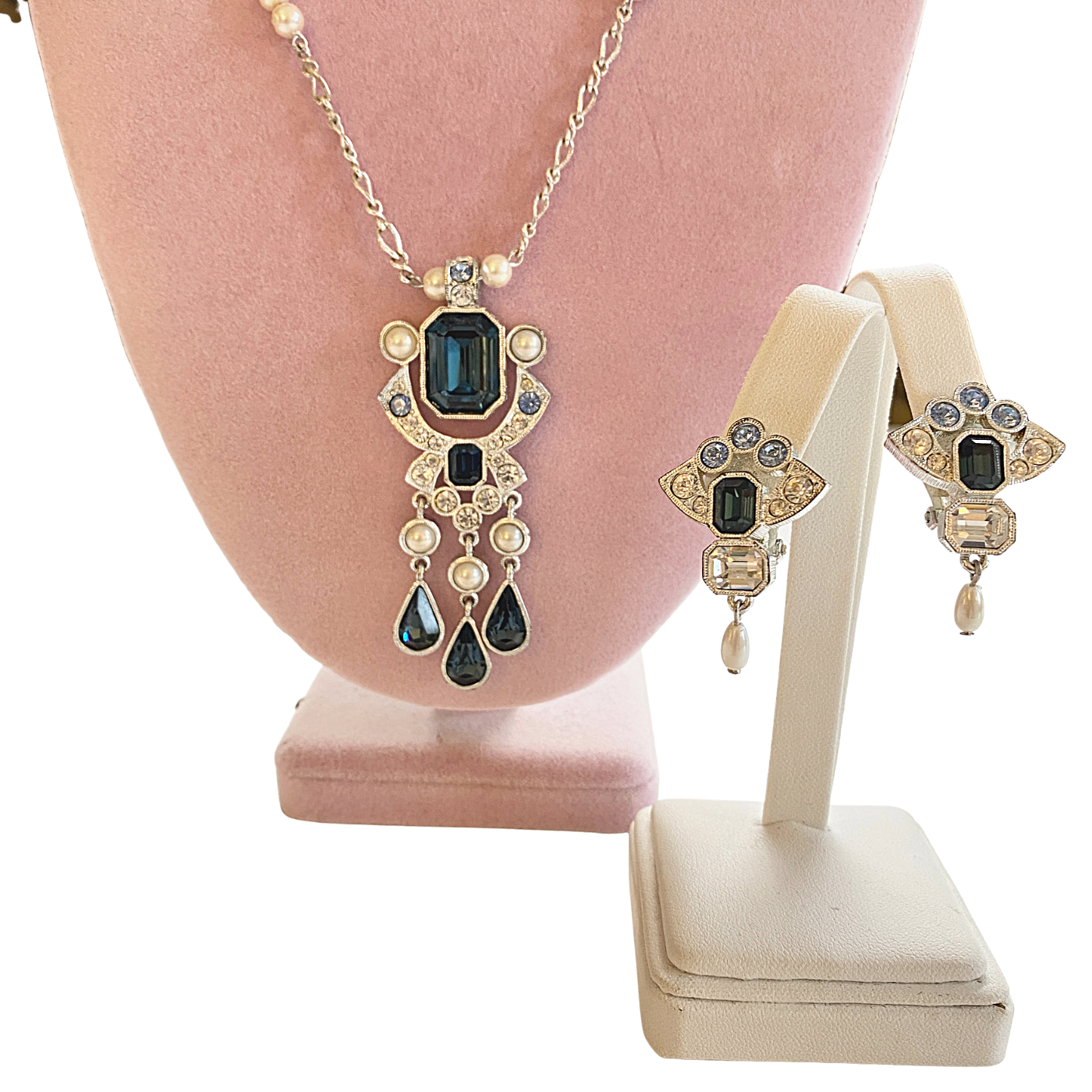 Art Deco Style Pearl, Sapphire and Diamante Crystal Pendant Necklace by Vintage Meet Modern - Vintage Meet Modern Vintage Jewelry - Chicago, Illinois - #oldhollywoodglamour #vintagemeetmodern #designervintage #jewelrybox #antiquejewelry #vintagejewelry