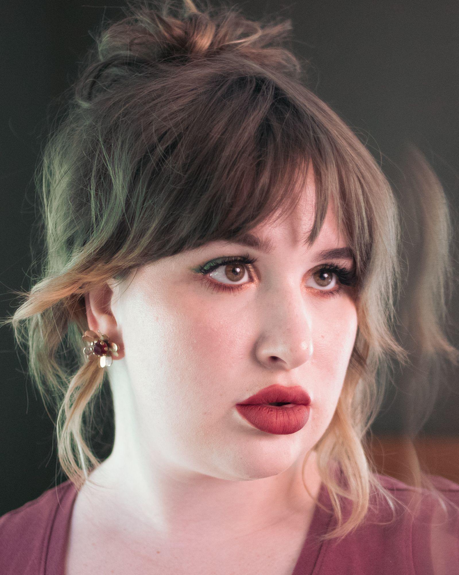 Vintage 1940s Gold Flower Earrings with Red Rhinestones by Unsigned Beauty - Vintage Meet Modern Vintage Jewelry - Chicago, Illinois - #oldhollywoodglamour #vintagemeetmodern #designervintage #jewelrybox #antiquejewelry #vintagejewelry