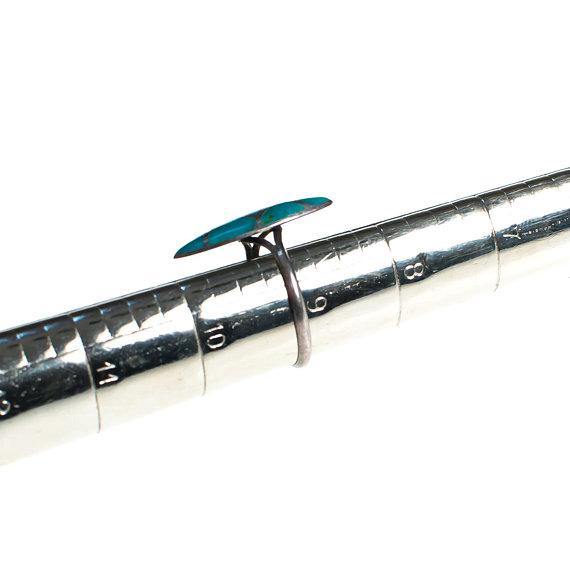 Vintage Turquoise and Sterling Silver Inlay Statement Ring by 1970s - Vintage Meet Modern Vintage Jewelry - Chicago, Illinois - #oldhollywoodglamour #vintagemeetmodern #designervintage #jewelrybox #antiquejewelry #vintagejewelry