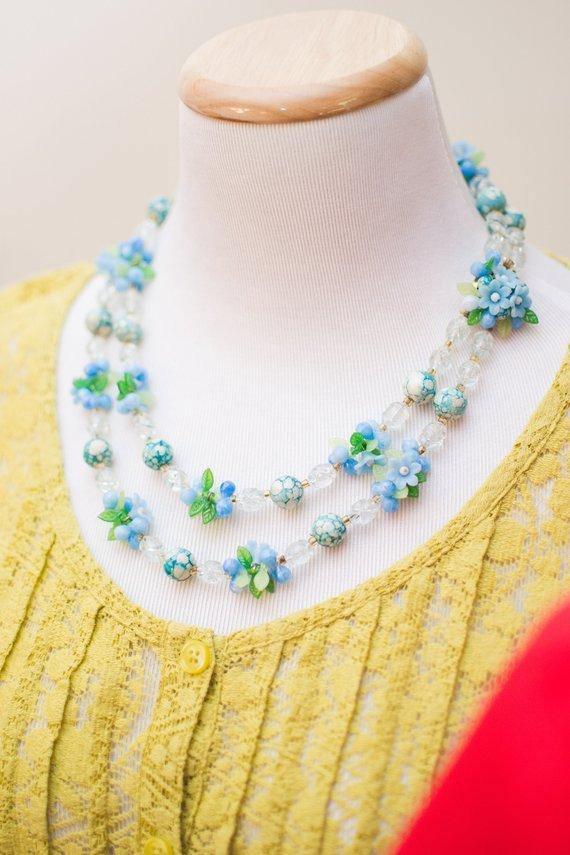 Vintage 1950s Blue and White Crystal Bubble Bead Necklace with Flowers by 1950s - Vintage Meet Modern Vintage Jewelry - Chicago, Illinois - #oldhollywoodglamour #vintagemeetmodern #designervintage #jewelrybox #antiquejewelry #vintagejewelry