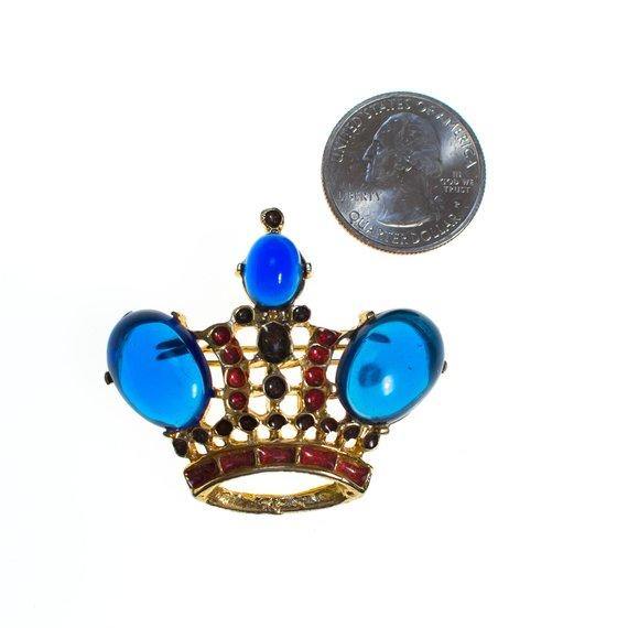 Vintage Royal Gold Crown Brooch with Sapphire Blue Cabochons and Red and Gray Enamel Accents by 1980s - Vintage Meet Modern Vintage Jewelry - Chicago, Illinois - #oldhollywoodglamour #vintagemeetmodern #designervintage #jewelrybox #antiquejewelry #vintagejewelry