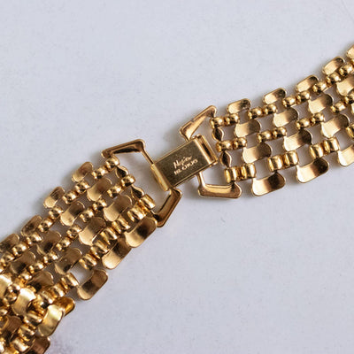 Vintage Napier Wide Gold Flat Link Chain Necklace by Napier - Vintage Meet Modern Vintage Jewelry - Chicago, Illinois - #oldhollywoodglamour #vintagemeetmodern #designervintage #jewelrybox #antiquejewelry #vintagejewelry