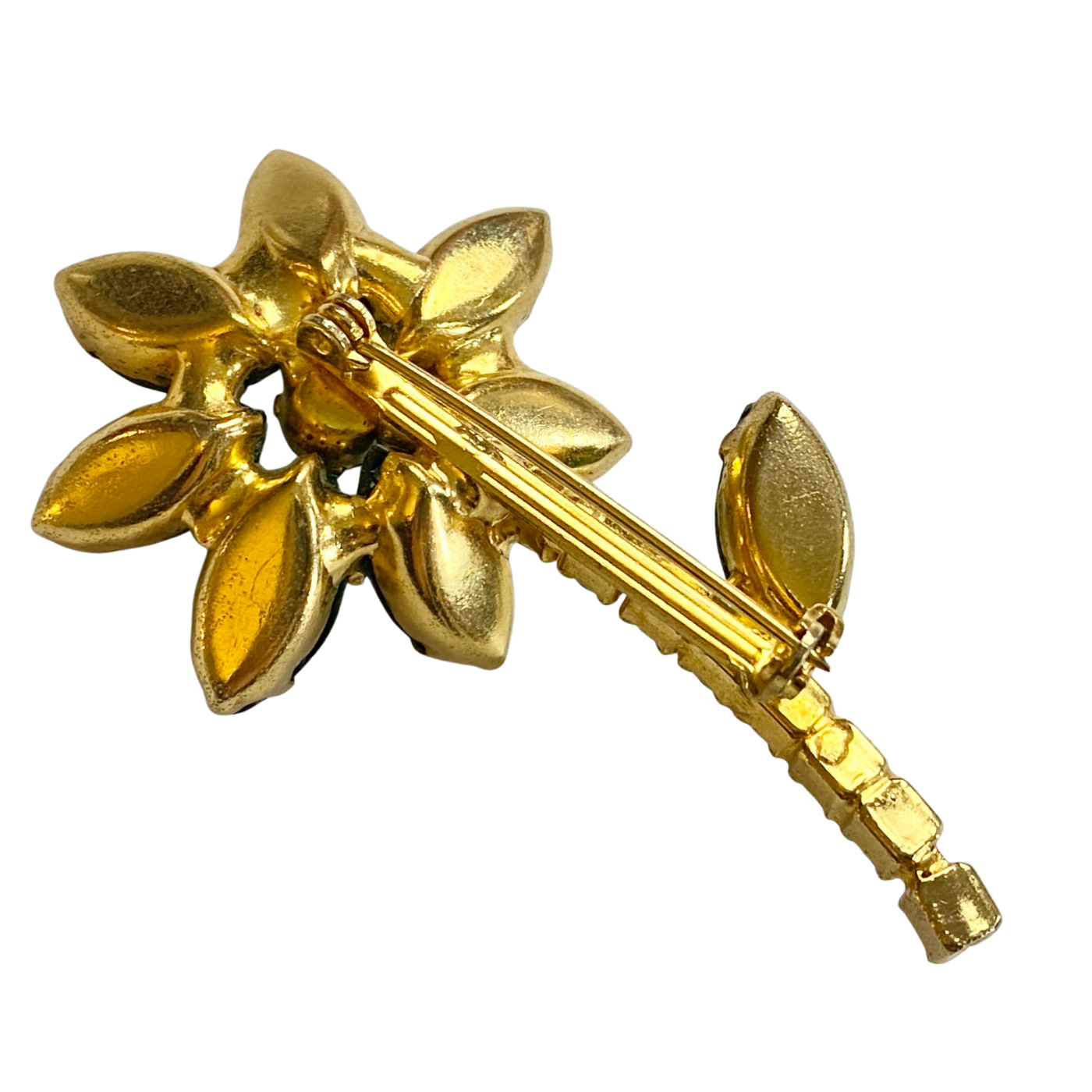 Vintage Green Rhinestone Flower Brooch by Vintage Meet Modern - Vintage Meet Modern Vintage Jewelry - Chicago, Illinois - #oldhollywoodglamour #vintagemeetmodern #designervintage #jewelrybox #antiquejewelry #vintagejewelry