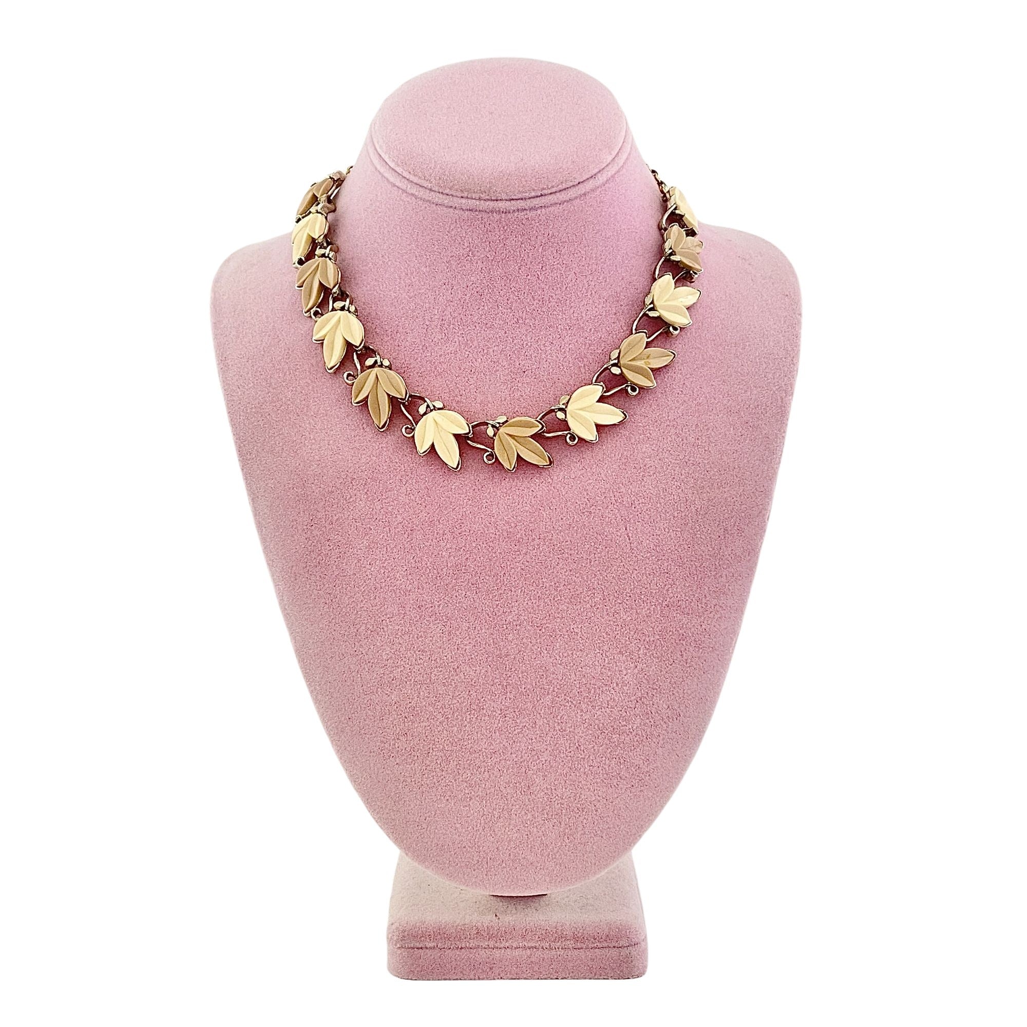 Vintage Thermoset Cream and Taupe Leaf Necklace by Unsigned Beauty - Vintage Meet Modern Vintage Jewelry - Chicago, Illinois - #oldhollywoodglamour #vintagemeetmodern #designervintage #jewelrybox #antiquejewelry #vintagejewelry