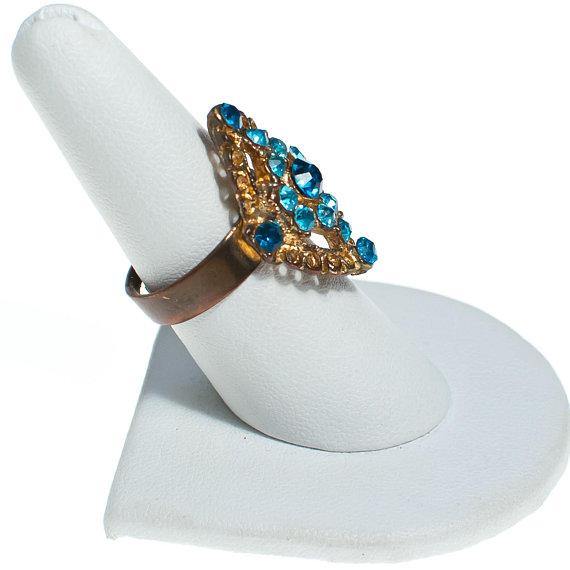 Vintage 1960s Light Blue Rhinestone Adjustable Cocktail Statement Ring by 1960s - Vintage Meet Modern Vintage Jewelry - Chicago, Illinois - #oldhollywoodglamour #vintagemeetmodern #designervintage #jewelrybox #antiquejewelry #vintagejewelry