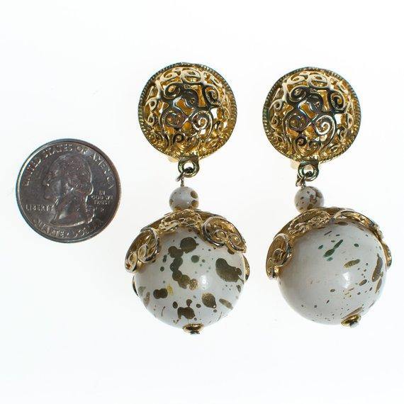 Vintage 1980s White and Gold Speckled Bead Drop Statement Earrings, Clip On by 1980s - Vintage Meet Modern Vintage Jewelry - Chicago, Illinois - #oldhollywoodglamour #vintagemeetmodern #designervintage #jewelrybox #antiquejewelry #vintagejewelry