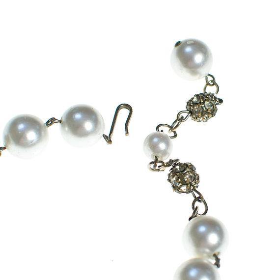 Vintage Faux Pearl and Diamante Rhinestone Bead Necklace, Hook Clasp by 1950s - Vintage Meet Modern Vintage Jewelry - Chicago, Illinois - #oldhollywoodglamour #vintagemeetmodern #designervintage #jewelrybox #antiquejewelry #vintagejewelry