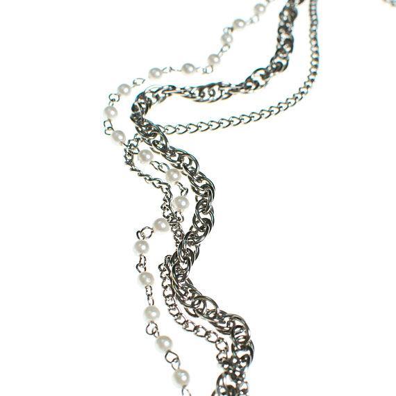 Vintage Pearl and Silver Chain Tassel Necklace by 1970s - Vintage Meet Modern Vintage Jewelry - Chicago, Illinois - #oldhollywoodglamour #vintagemeetmodern #designervintage #jewelrybox #antiquejewelry #vintagejewelry