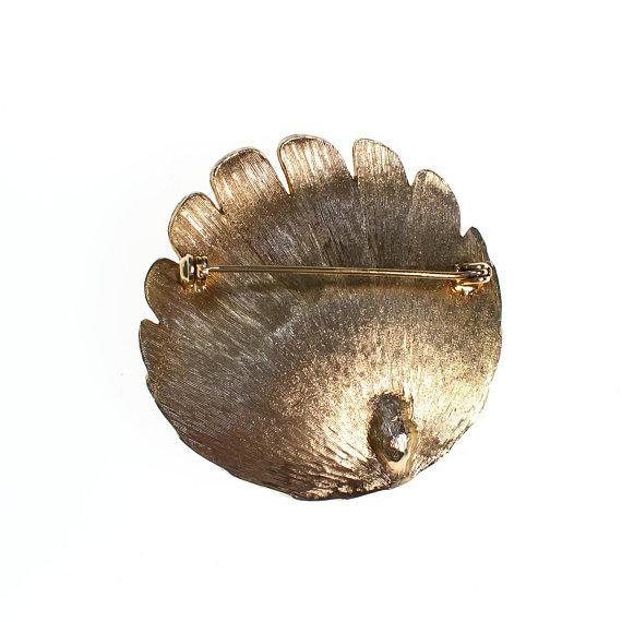 Vintage Gold Shell Brooch With Pearls and Rhinestones by 1960s - Vintage Meet Modern Vintage Jewelry - Chicago, Illinois - #oldhollywoodglamour #vintagemeetmodern #designervintage #jewelrybox #antiquejewelry #vintagejewelry