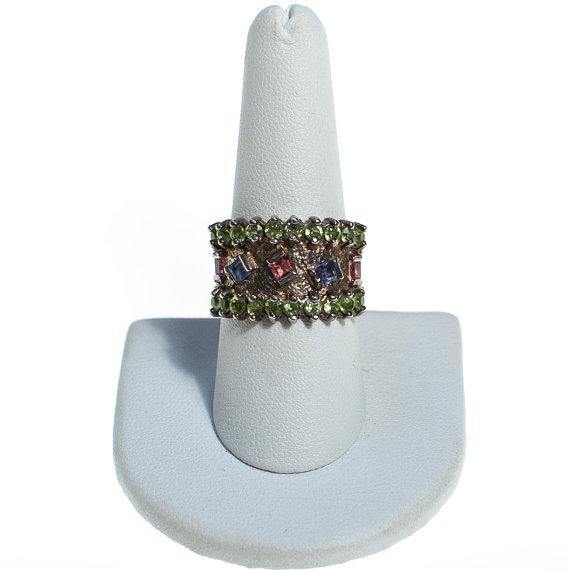 Vintage Sterling Silver Band Ring with Blue, Pink and  Green Topaz by 1980s - Vintage Meet Modern Vintage Jewelry - Chicago, Illinois - #oldhollywoodglamour #vintagemeetmodern #designervintage #jewelrybox #antiquejewelry #vintagejewelry