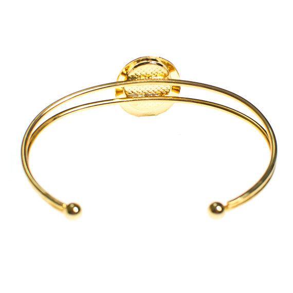 Vintage Gold Czech Opal Glass Cuff Bracelet Adjustable Harlequin Glass Fire Opal by 1960s - Vintage Meet Modern Vintage Jewelry - Chicago, Illinois - #oldhollywoodglamour #vintagemeetmodern #designervintage #jewelrybox #antiquejewelry #vintagejewelry