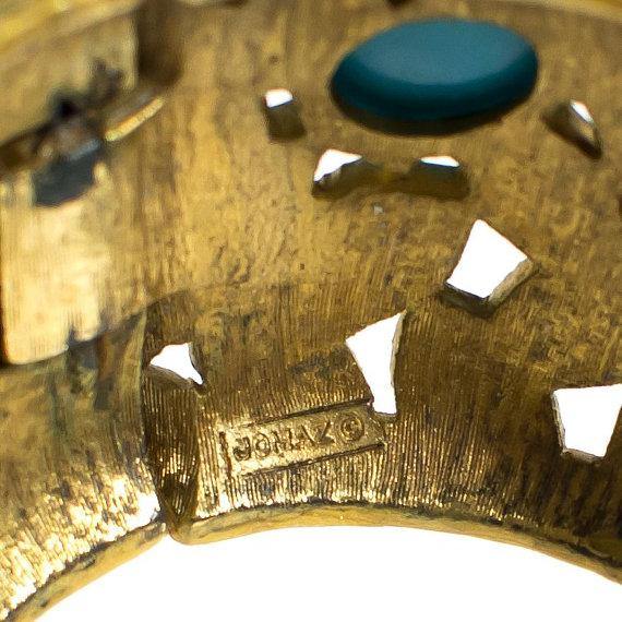 Vintage Jomaz White Flower and Turquoise Cabochon Wide Hinged Bangle Bracelet by 1960s - Vintage Meet Modern Vintage Jewelry - Chicago, Illinois - #oldhollywoodglamour #vintagemeetmodern #designervintage #jewelrybox #antiquejewelry #vintagejewelry