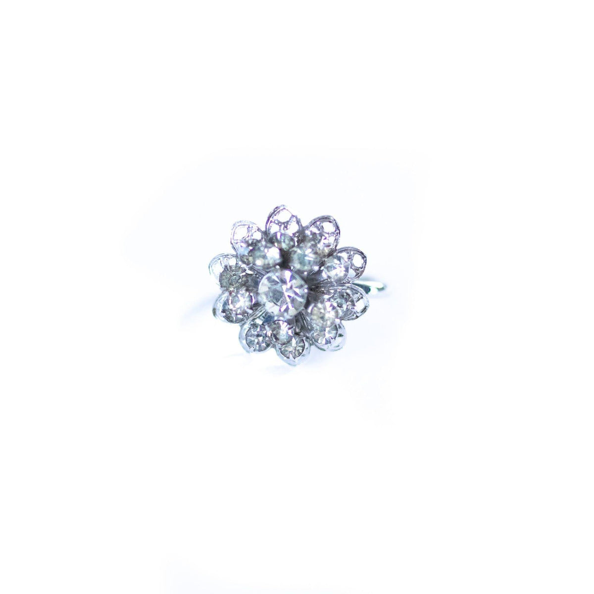 Vintage Sarah Coventry Filigree Snowflake Ring with Diamante Rhinestones