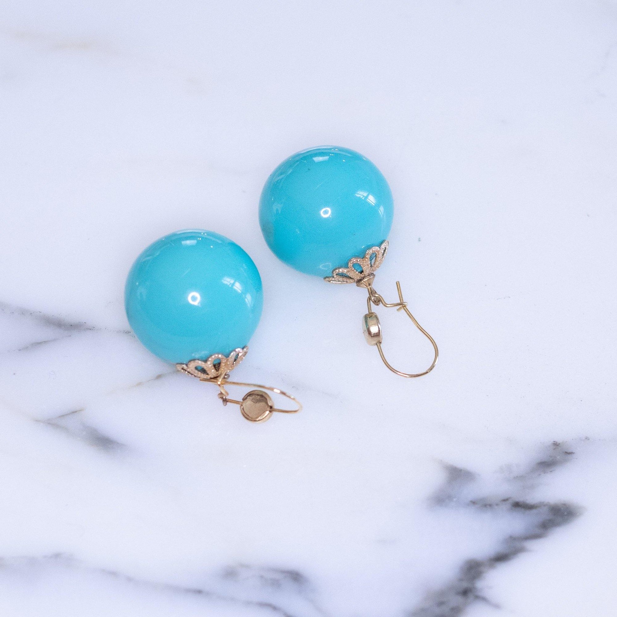 Vintage Turquoise Bubble Bead Dangling Statement Earrings by Unsigned Beauty - Vintage Meet Modern Vintage Jewelry - Chicago, Illinois - #oldhollywoodglamour #vintagemeetmodern #designervintage #jewelrybox #antiquejewelry #vintagejewelry