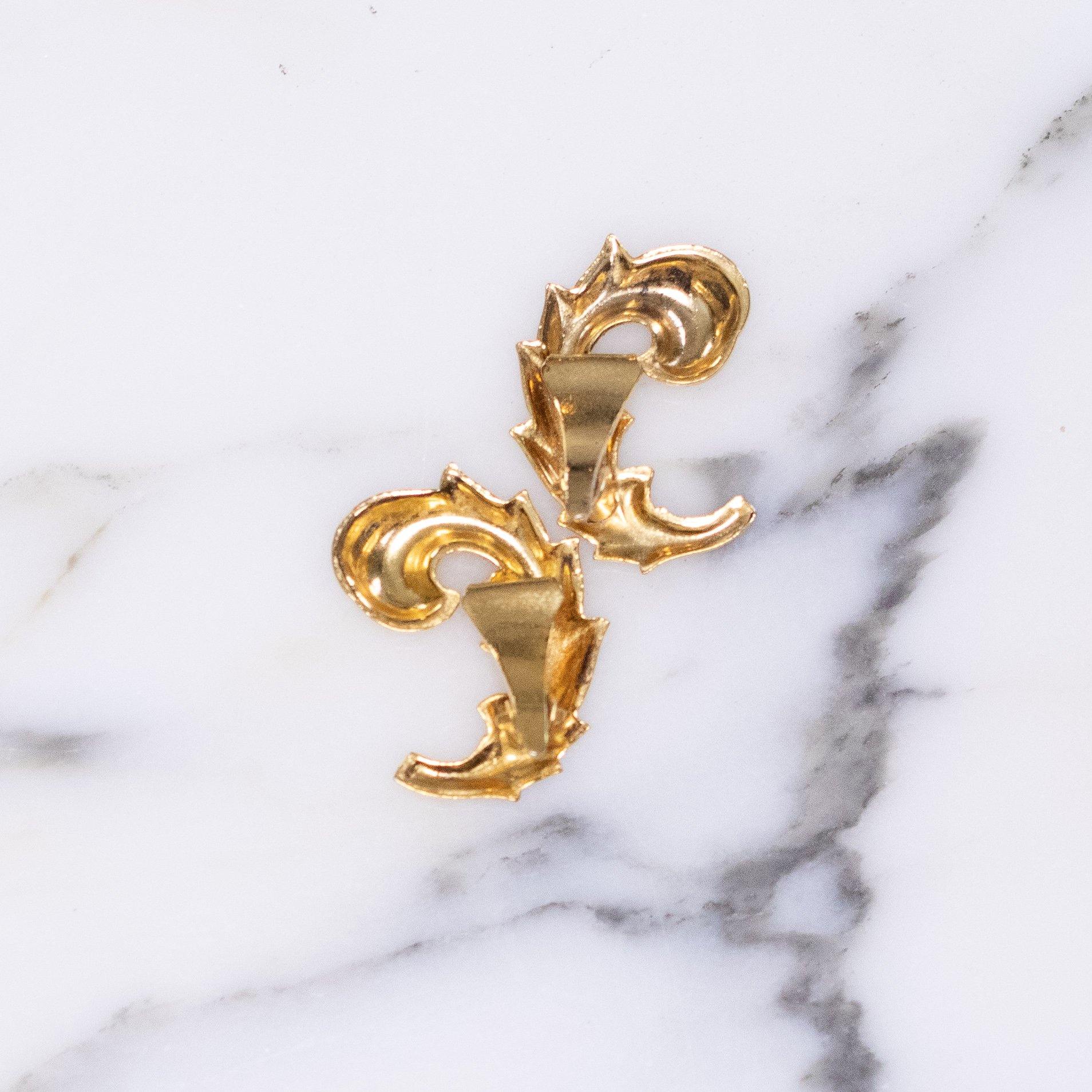 Vintage Damascene Gold and Silver Damascene Crested Plume Earrings by Made in Spain - Vintage Meet Modern Vintage Jewelry - Chicago, Illinois - #oldhollywoodglamour #vintagemeetmodern #designervintage #jewelrybox #antiquejewelry #vintagejewelry
