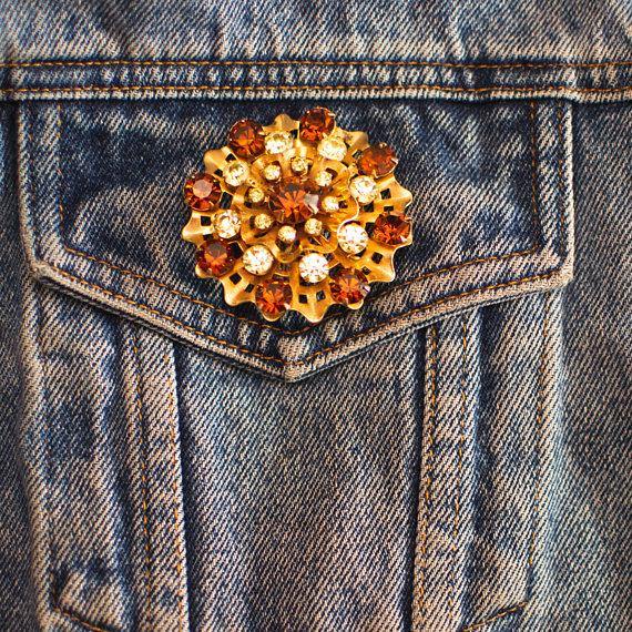 Vintage Yellow and Amber Rhinestone Round Medallion Brooch by 1960s - Vintage Meet Modern Vintage Jewelry - Chicago, Illinois - #oldhollywoodglamour #vintagemeetmodern #designervintage #jewelrybox #antiquejewelry #vintagejewelry