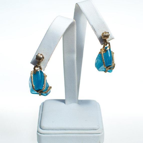 Vintage Blue Rock Candy Lucite Dangle Drop Earrings, 1950s Era by 1950s - Vintage Meet Modern Vintage Jewelry - Chicago, Illinois - #oldhollywoodglamour #vintagemeetmodern #designervintage #jewelrybox #antiquejewelry #vintagejewelry