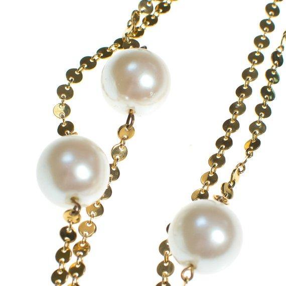 Vintage Carolee Necklace Long Gold Chain with Faux Pearl Stations by Carolee - Vintage Meet Modern Vintage Jewelry - Chicago, Illinois - #oldhollywoodglamour #vintagemeetmodern #designervintage #jewelrybox #antiquejewelry #vintagejewelry