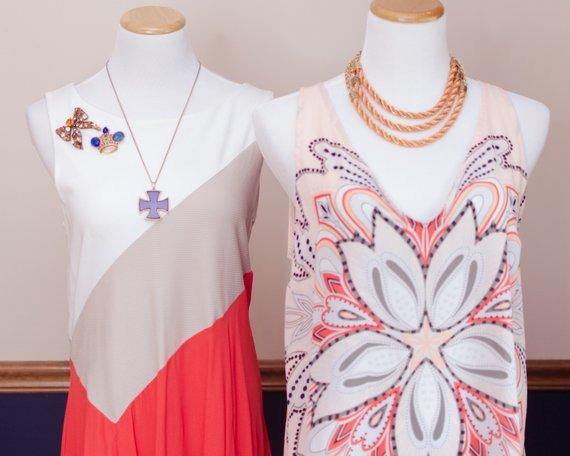 Vintage Rhinestone Bow Brooch Amber, Citrine, Golden Yellow Rhinestones Black Japanned Metal Setting by 1960s - Vintage Meet Modern Vintage Jewelry - Chicago, Illinois - #oldhollywoodglamour #vintagemeetmodern #designervintage #jewelrybox #antiquejewelry #vintagejewelry