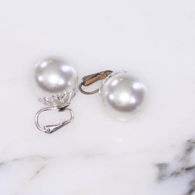 Vintage Huge White Faux Pearl Lustrous Earrings by Unsigned - Vintage Meet Modern Vintage Jewelry - Chicago, Illinois - #oldhollywoodglamour #vintagemeetmodern #designervintage #jewelrybox #antiquejewelry #vintagejewelry