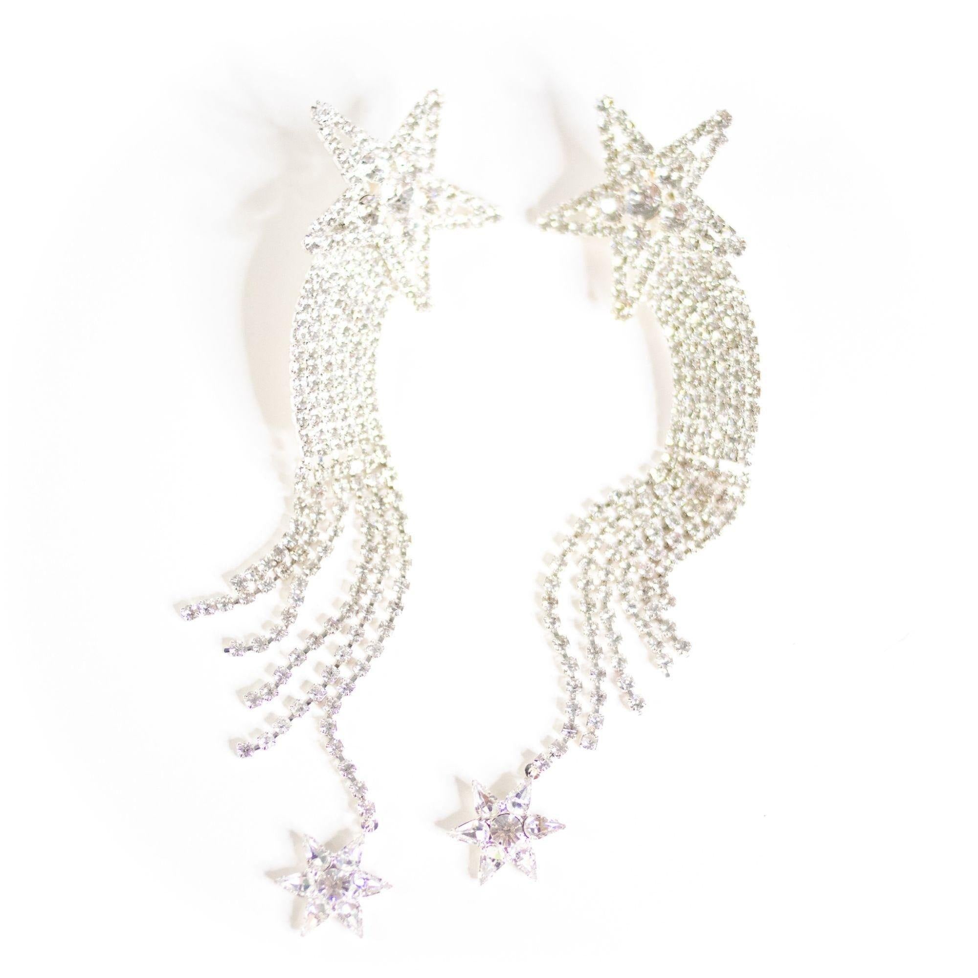 White Rhinestone Shooting  Star Statement Earrings by Unsigned Beauty - Vintage Meet Modern Vintage Jewelry - Chicago, Illinois - #oldhollywoodglamour #vintagemeetmodern #designervintage #jewelrybox #antiquejewelry #vintagejewelry