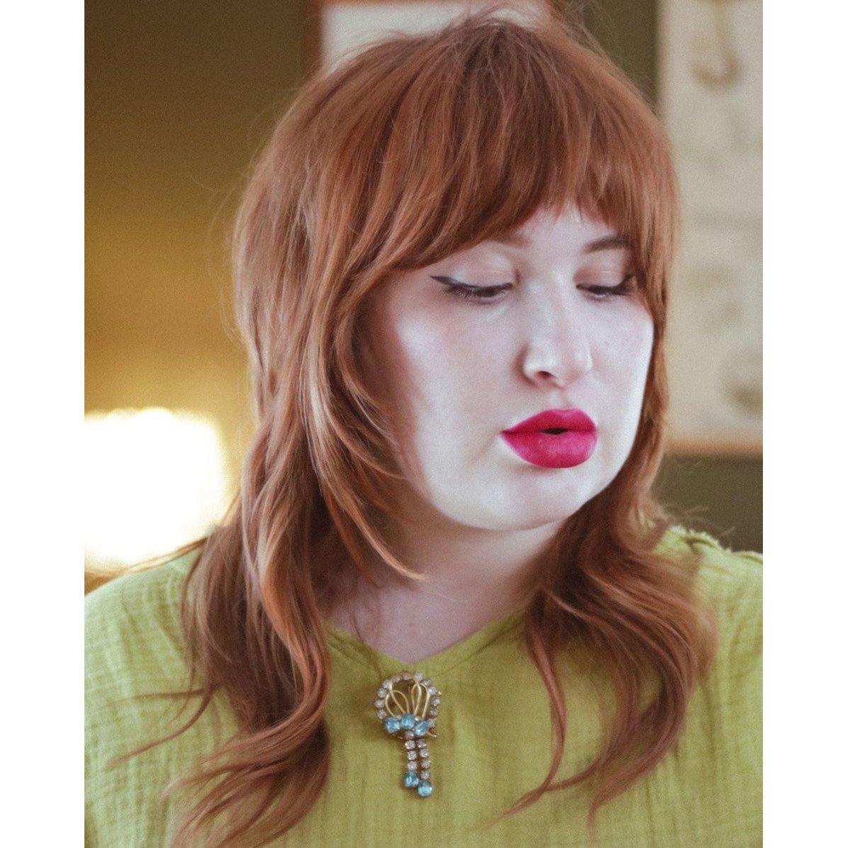 Vintage Blue and Diamante Rhinestone Tassel Brooch by Unsigned Beauty - Vintage Meet Modern Vintage Jewelry - Chicago, Illinois - #oldhollywoodglamour #vintagemeetmodern #designervintage #jewelrybox #antiquejewelry #vintagejewelry