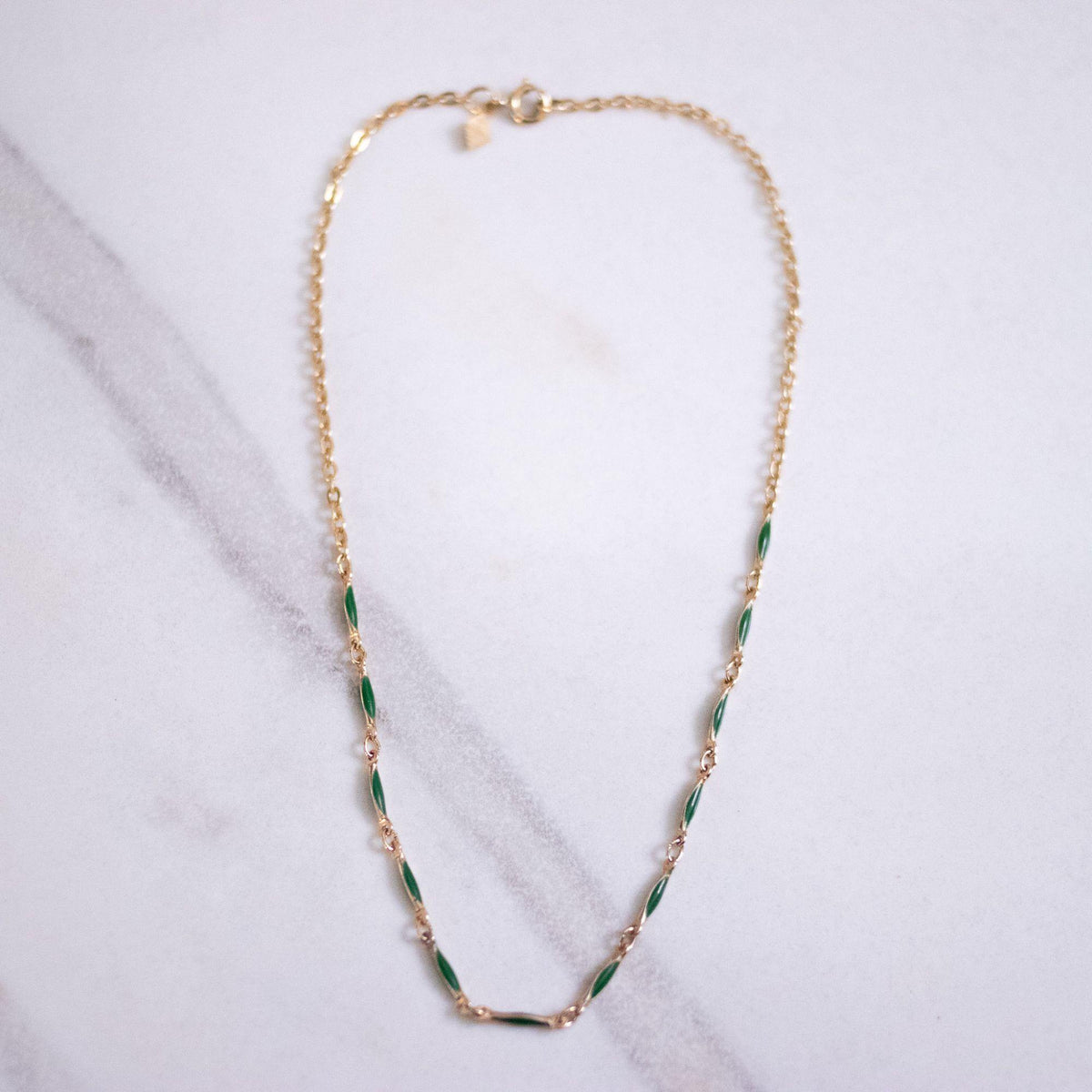 Vintage Sarah Coventry Minimalist Green Enamel Link Dainty Necklace