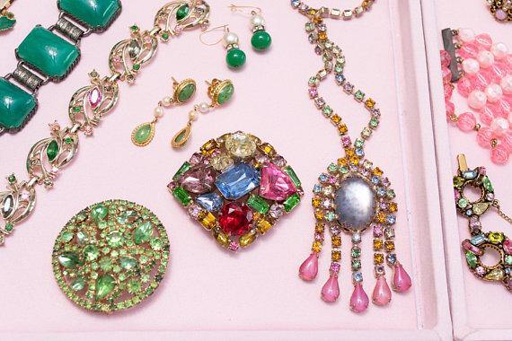 Vintage Faux Pearl, Green Glass Earrings, 1970's, Dangle Earrings, Clear Rondelle Rhinestones by 1970s - Vintage Meet Modern Vintage Jewelry - Chicago, Illinois - #oldhollywoodglamour #vintagemeetmodern #designervintage #jewelrybox #antiquejewelry #vintagejewelry