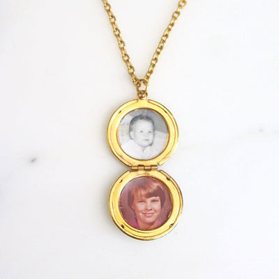 Vintage Guilloche Locket Necklace by Unsigned Beauty - Vintage Meet Modern Vintage Jewelry - Chicago, Illinois - #oldhollywoodglamour #vintagemeetmodern #designervintage #jewelrybox #antiquejewelry #vintagejewelry