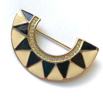 Vintage Art Deco Style Black and White Enamel with Diamante Rhinestones Brooch by Unsigned Beauty - Vintage Meet Modern Vintage Jewelry - Chicago, Illinois - #oldhollywoodglamour #vintagemeetmodern #designervintage #jewelrybox #antiquejewelry #vintagejewelry