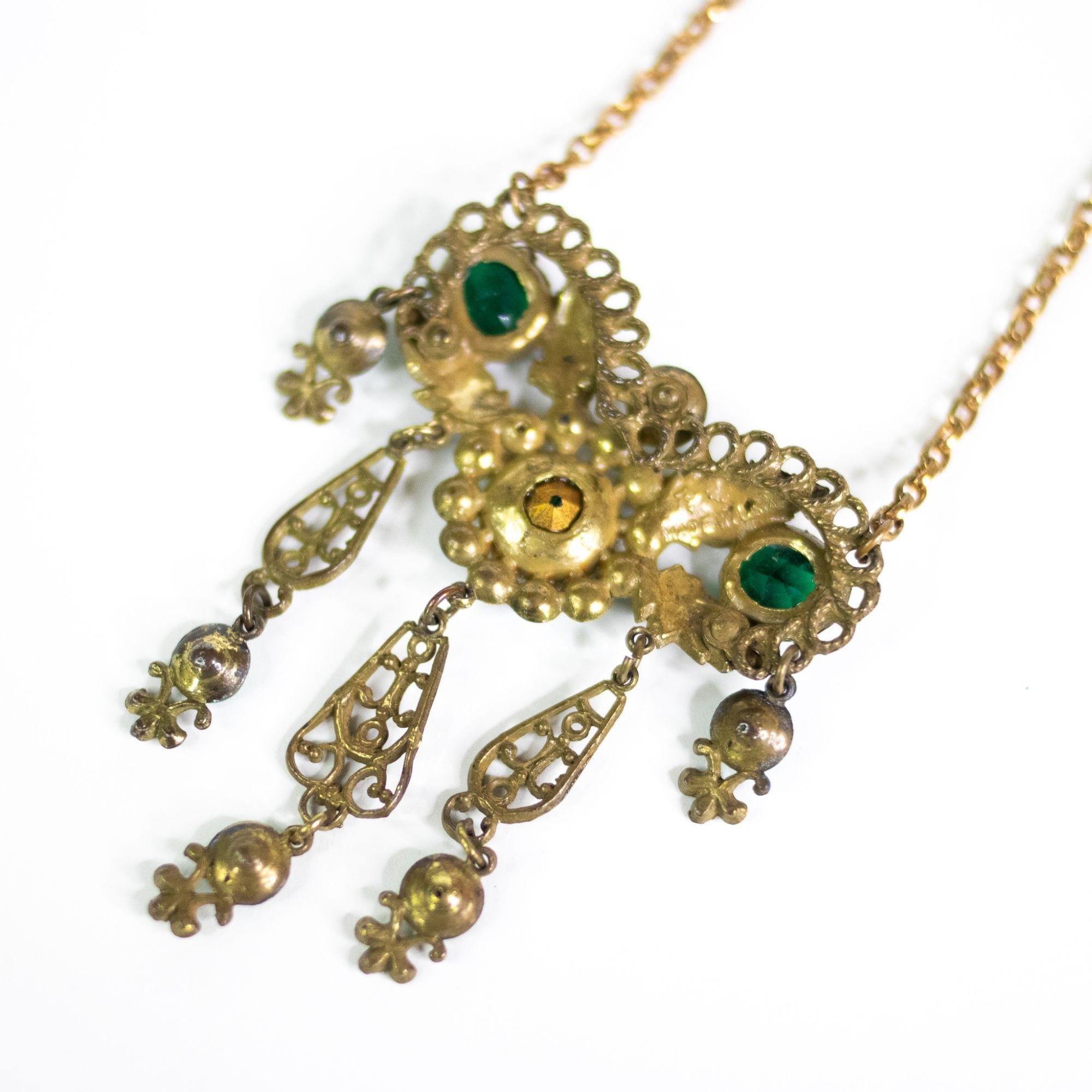 Vintage Czech Emerald Crystal Lavalier Necklace by Czech - Vintage Meet Modern Vintage Jewelry - Chicago, Illinois - #oldhollywoodglamour #vintagemeetmodern #designervintage #jewelrybox #antiquejewelry #vintagejewelry