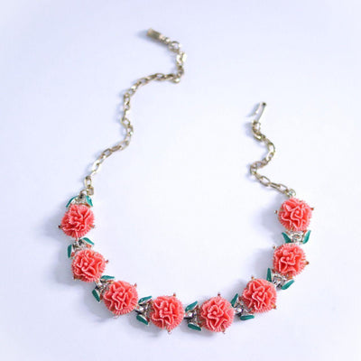 Vintage Carved Coral Lucite Necklace by Unsigned Beauty - Vintage Meet Modern Vintage Jewelry - Chicago, Illinois - #oldhollywoodglamour #vintagemeetmodern #designervintage #jewelrybox #antiquejewelry #vintagejewelry