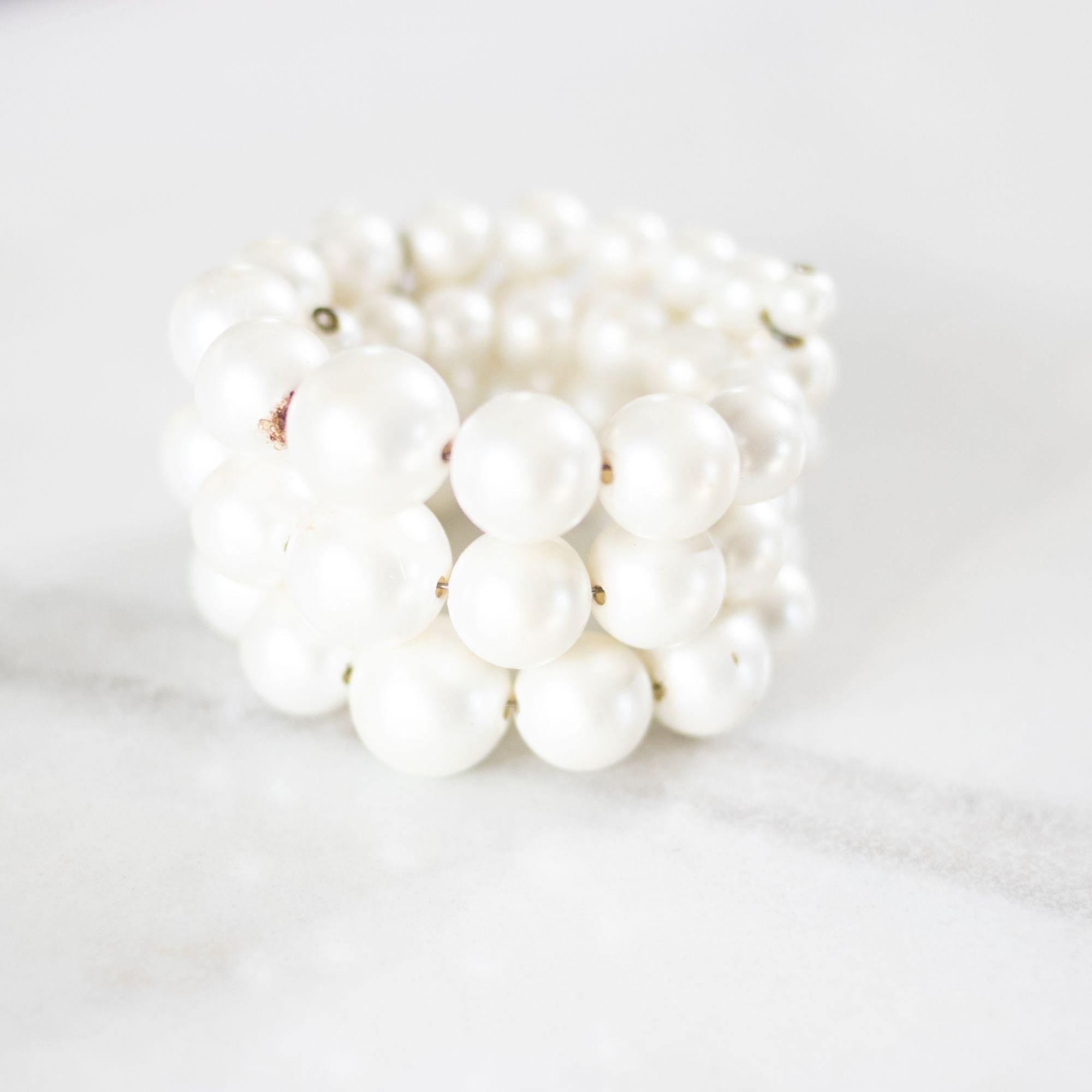 Vintage 1950s Pearl Coil Bracelet by Unsigned Beauty - Vintage Meet Modern Vintage Jewelry - Chicago, Illinois - #oldhollywoodglamour #vintagemeetmodern #designervintage #jewelrybox #antiquejewelry #vintagejewelry