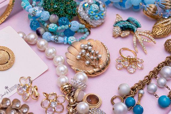 Vintage Cha Cha Style Bezel Set Crytal Ring by Cha Cha - Vintage Meet Modern Vintage Jewelry - Chicago, Illinois - #oldhollywoodglamour #vintagemeetmodern #designervintage #jewelrybox #antiquejewelry #vintagejewelry