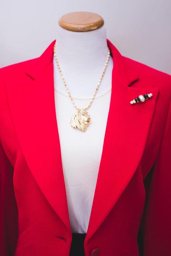 Vintage Pearl Crystal and Jet Bar Pin Brooch by 1980s - Vintage Meet Modern Vintage Jewelry - Chicago, Illinois - #oldhollywoodglamour #vintagemeetmodern #designervintage #jewelrybox #antiquejewelry #vintagejewelry