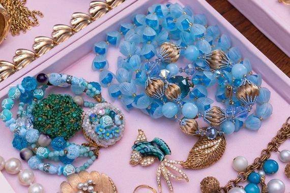 Vintage Gold Tone Blue Lucite Necklace, West Germany, Blue Lucite Flowers by 1960s - Vintage Meet Modern Vintage Jewelry - Chicago, Illinois - #oldhollywoodglamour #vintagemeetmodern #designervintage #jewelrybox #antiquejewelry #vintagejewelry