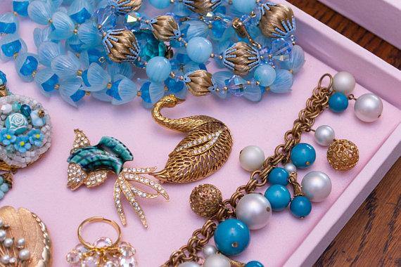 Vintage Gold Swan Brooch with Rhinestones by 1960s - Vintage Meet Modern Vintage Jewelry - Chicago, Illinois - #oldhollywoodglamour #vintagemeetmodern #designervintage #jewelrybox #antiquejewelry #vintagejewelry