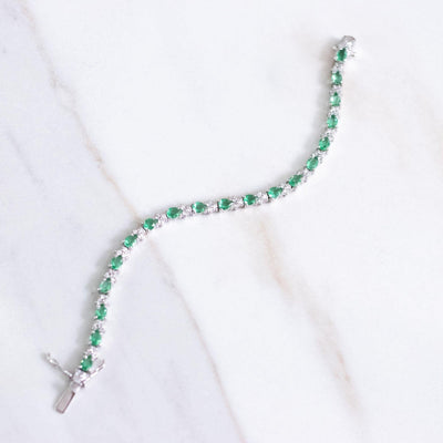 Vintage Sterling Silver Emerald Crystal and CZ Tennis Bracelet by 925 - Vintage Meet Modern Vintage Jewelry - Chicago, Illinois - #oldhollywoodglamour #vintagemeetmodern #designervintage #jewelrybox #antiquejewelry #vintagejewelry