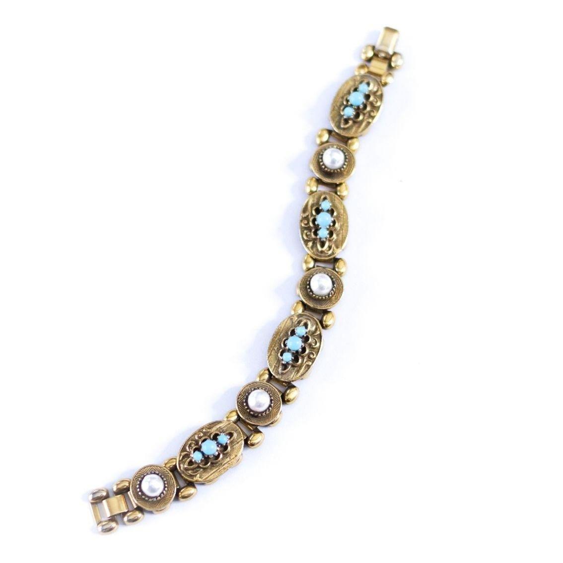 Vintage Victorian Revival Turquoise Bead and Faux Pearl Bookchain Bracelet by Unsigned Beauty - Vintage Meet Modern Vintage Jewelry - Chicago, Illinois - #oldhollywoodglamour #vintagemeetmodern #designervintage #jewelrybox #antiquejewelry #vintagejewelry