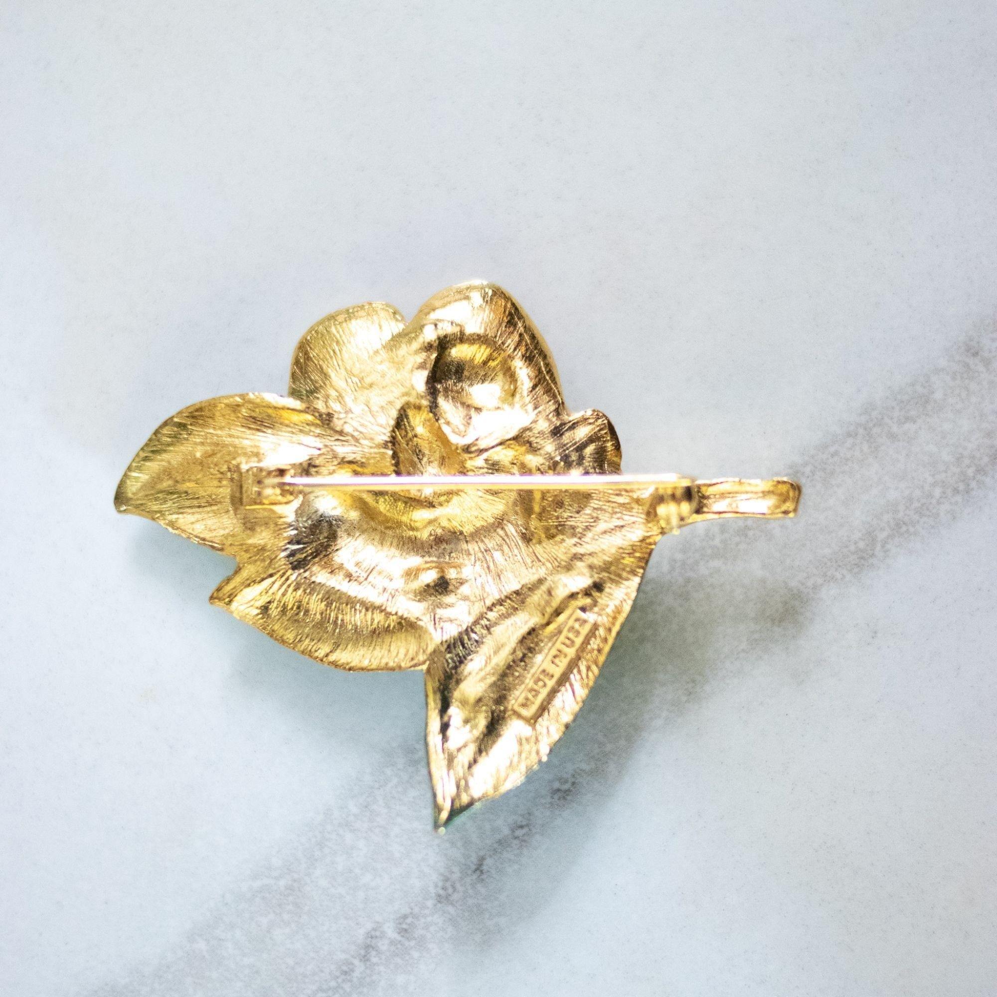 Vintage Yellow Camellia Brooch by Made in the USA - Vintage Meet Modern Vintage Jewelry - Chicago, Illinois - #oldhollywoodglamour #vintagemeetmodern #designervintage #jewelrybox #antiquejewelry #vintagejewelry